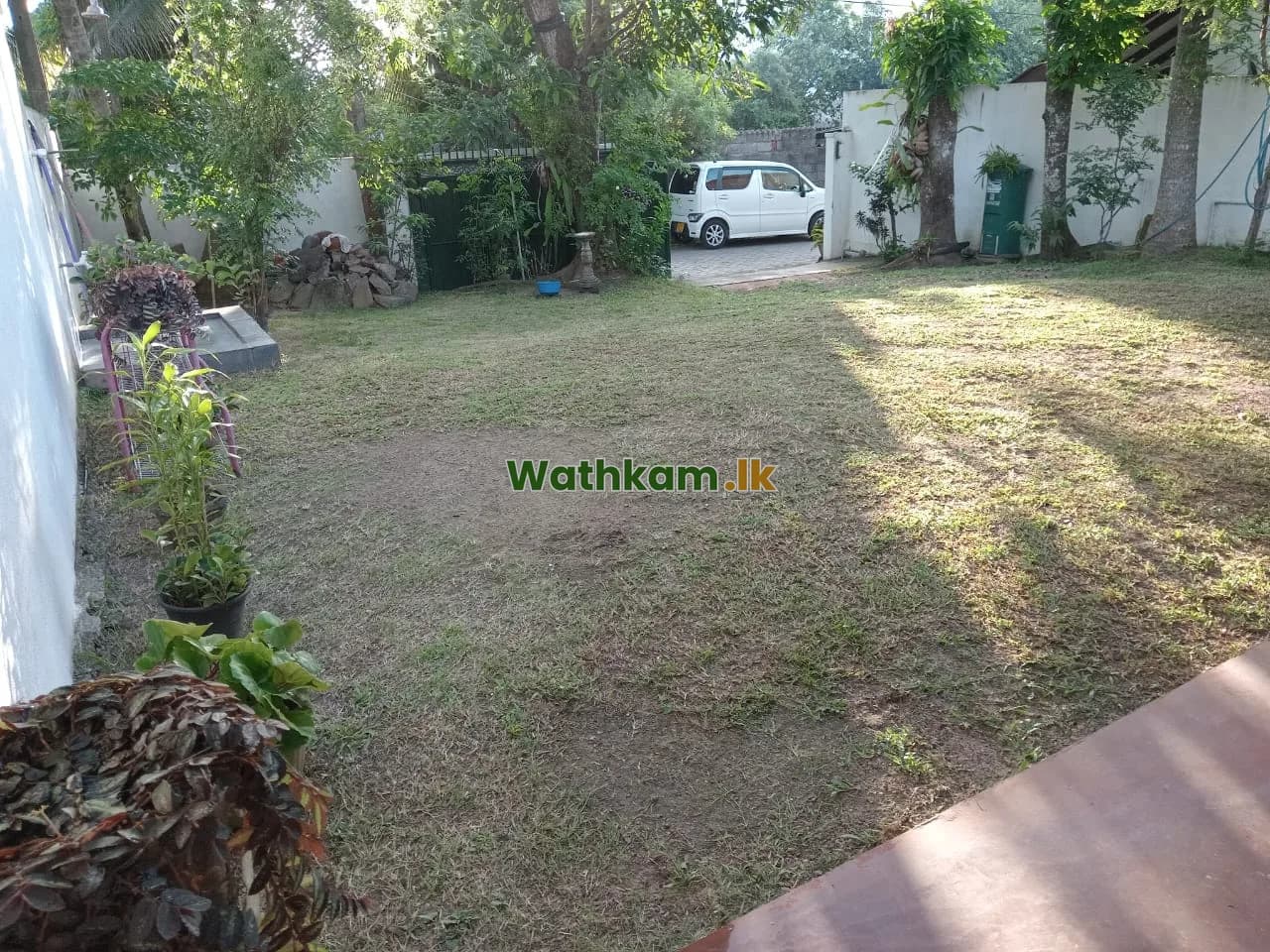 Land for sale in Maharagama, colombo - 07.5p Land for sale between Maharagama town and Boralesgamuwa town