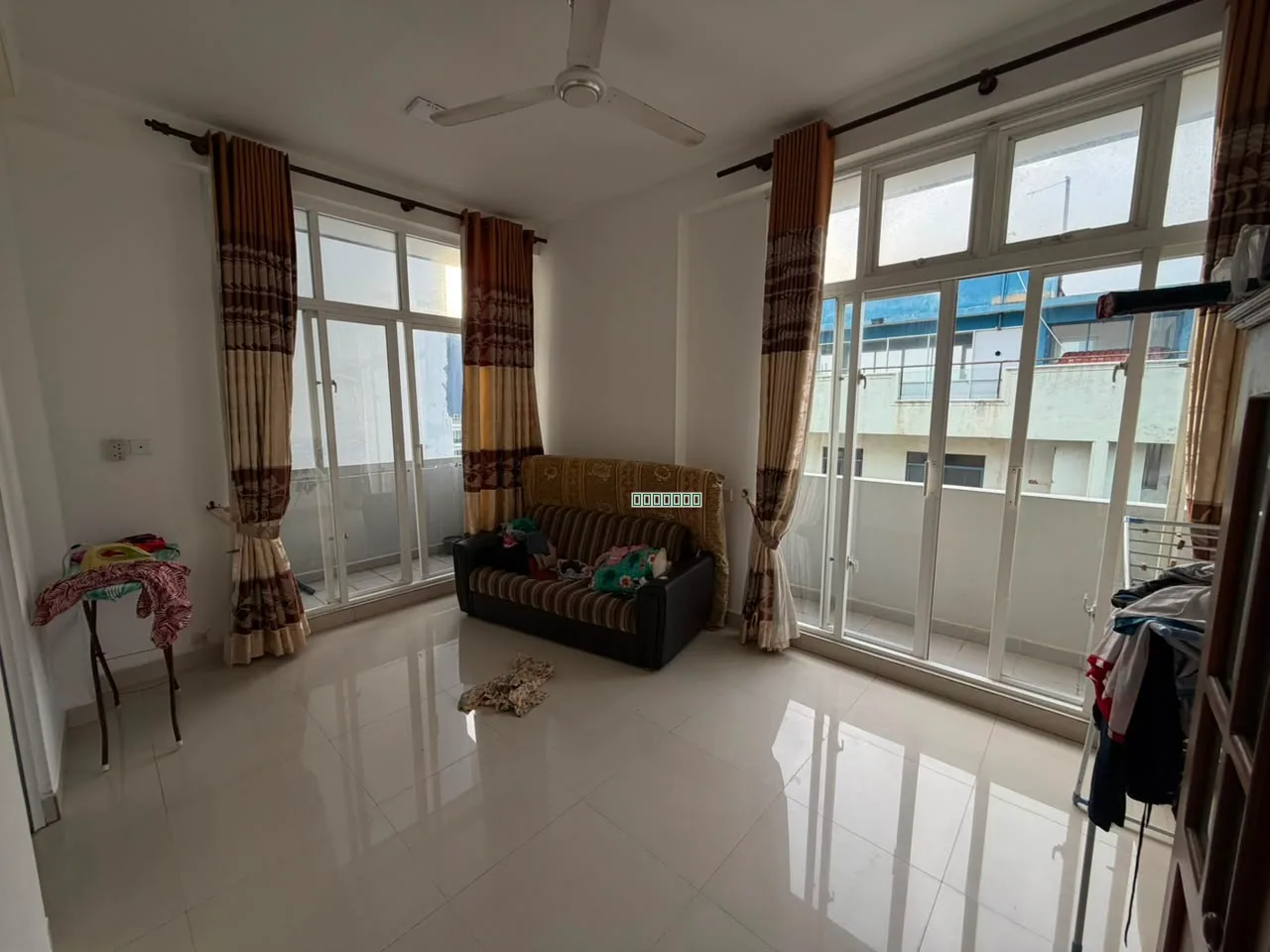 # ๐
Beach View Condominium Apartment for Sale โ Mount Lavinia, Sri Lanka - photo 1